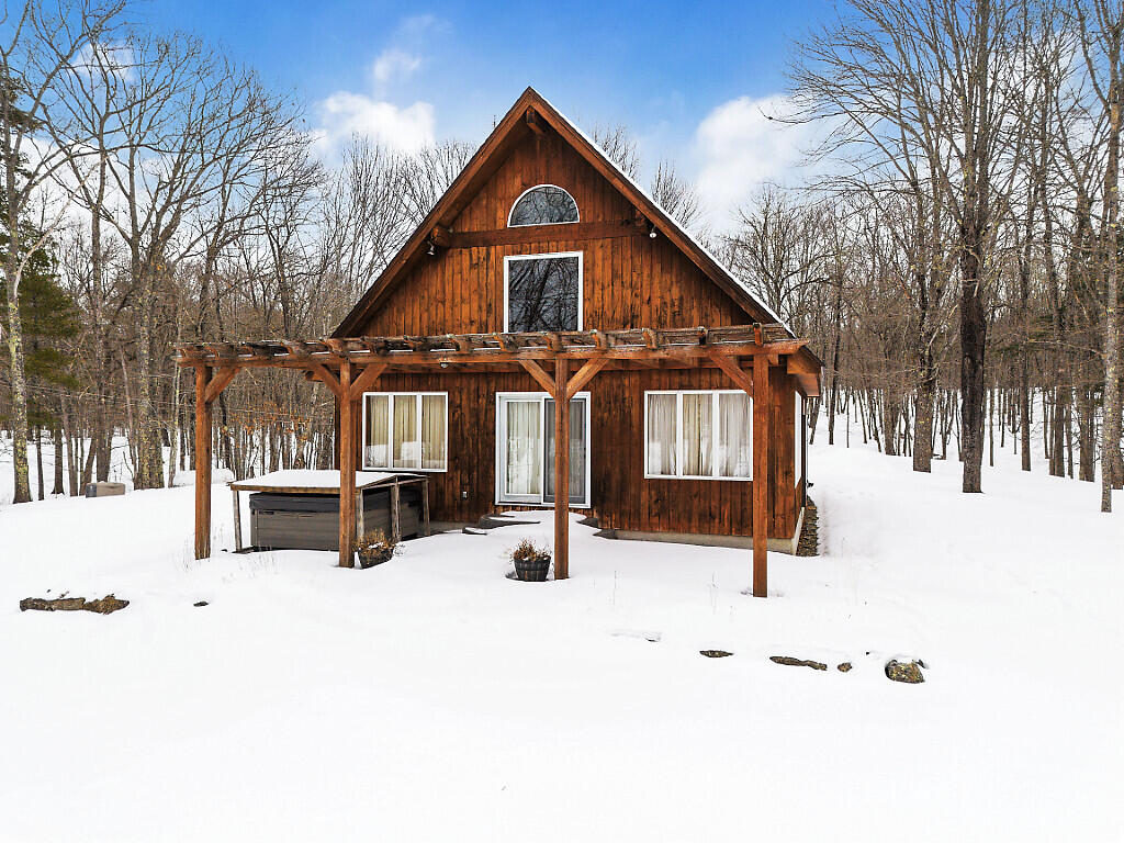 691 Middle Road Dresden ME 04342