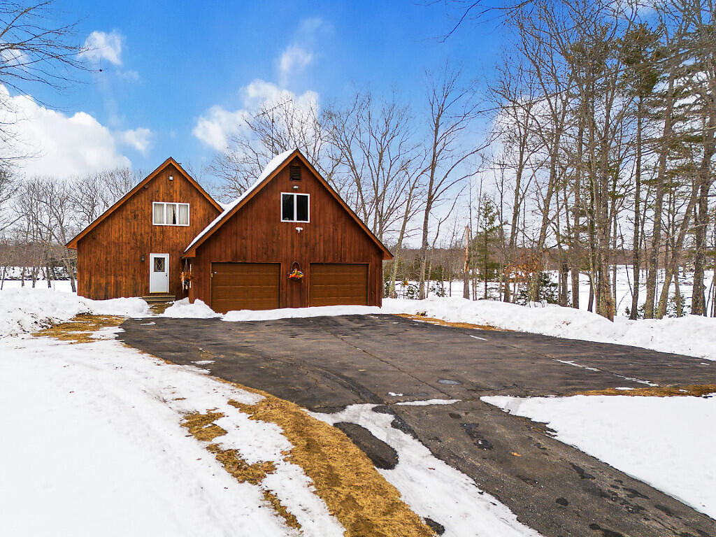 691 Middle Road Dresden ME 04342