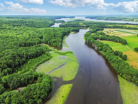 691 Middle Road Dresden ME 04342