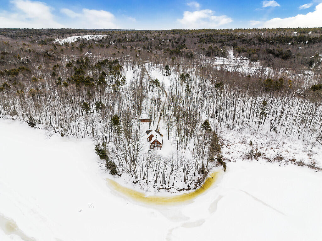 691 Middle Road Dresden ME 04342