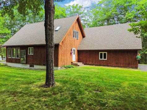 691 Middle Road Dresden ME 04342