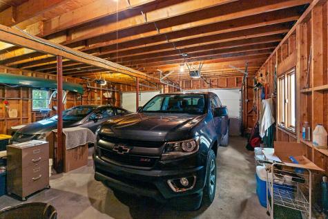 691 Middle Road Dresden ME 04342