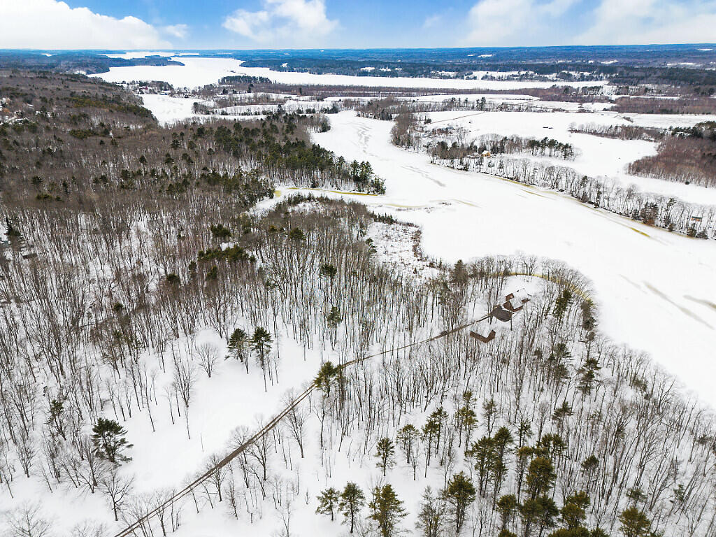 691 Middle Road Dresden ME 04342