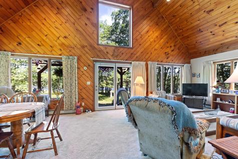 691 Middle Road Dresden ME 04342