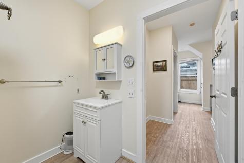 10 Pleasant Street Brunswick ME 04011