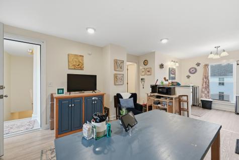 10 Pleasant Street Brunswick ME 04011