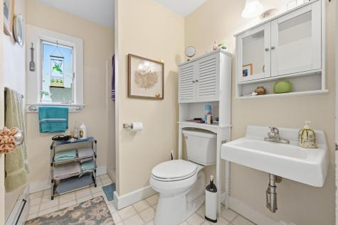 10 Pleasant Street Brunswick ME 04011