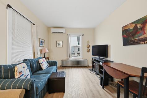 10 Pleasant Street Brunswick ME 04011