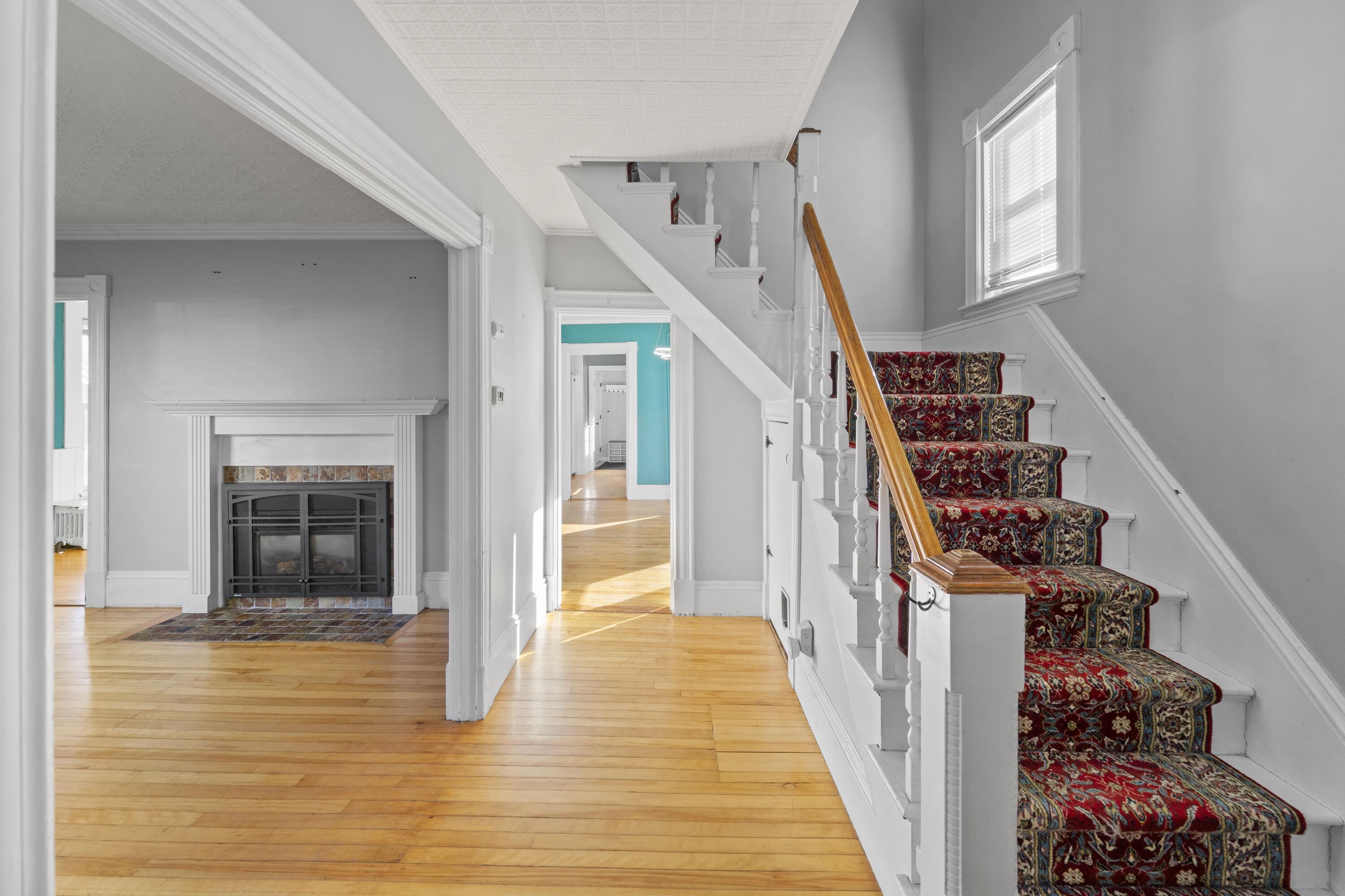 236 West Broadway Bangor ME 04401