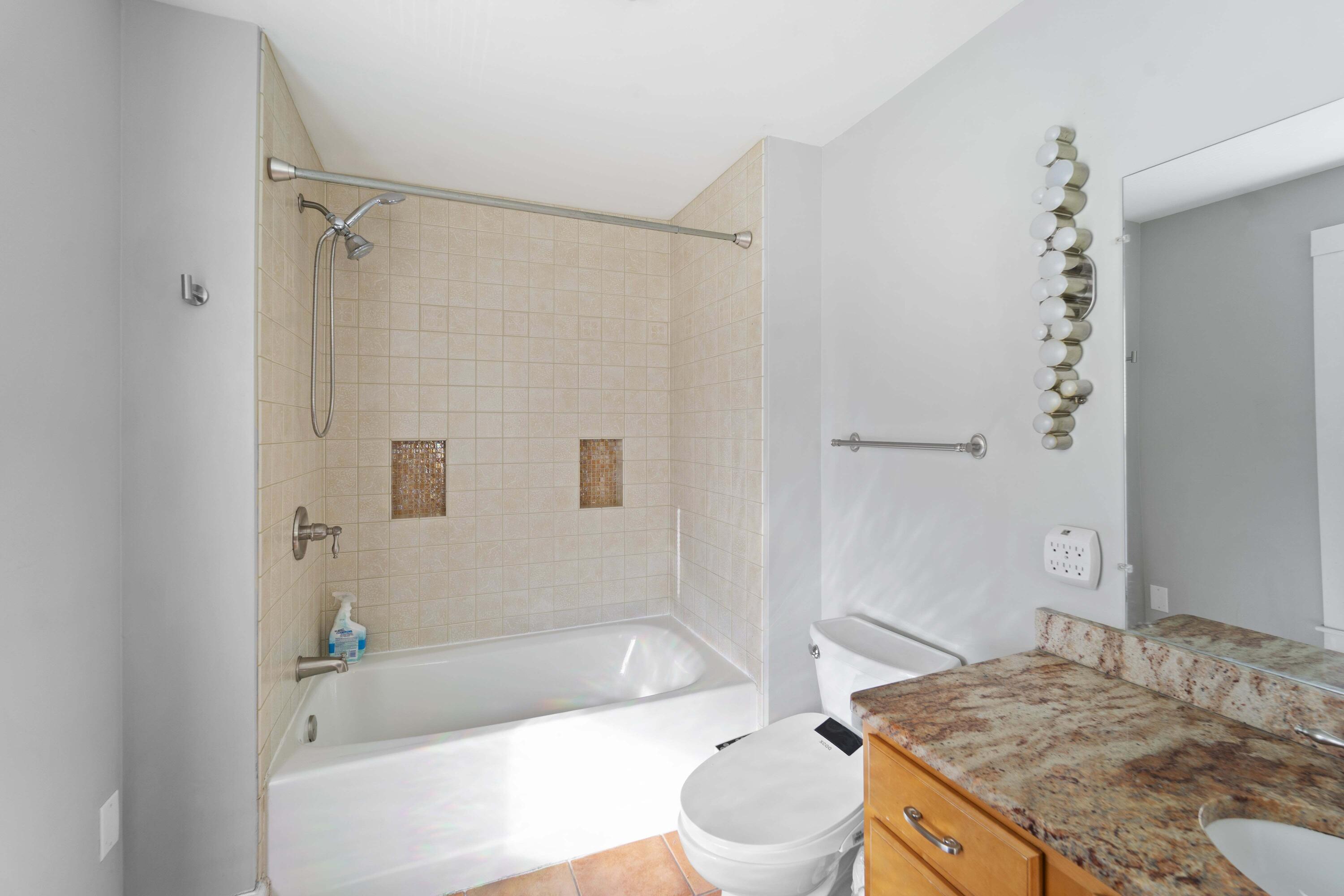 236 West Broadway Bangor ME 04401