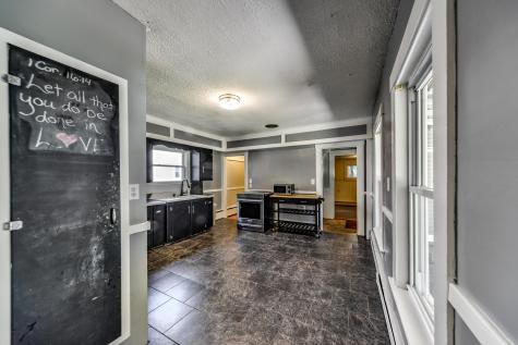 129 Summer Street Auburn ME 04210