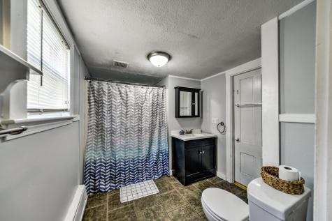 129 Summer Street Auburn ME 04210
