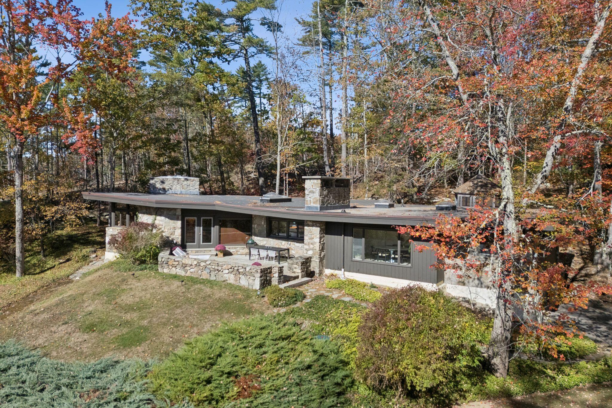 153 Falmouth Road Falmouth ME 04105