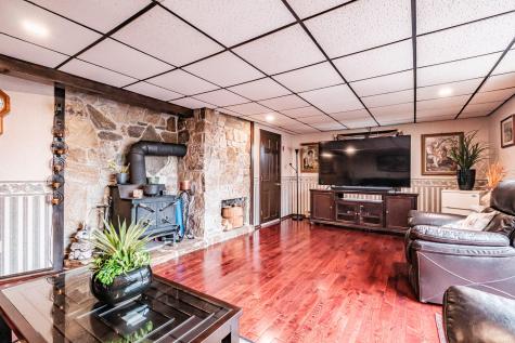 83 Morrill Road Norway ME 04268