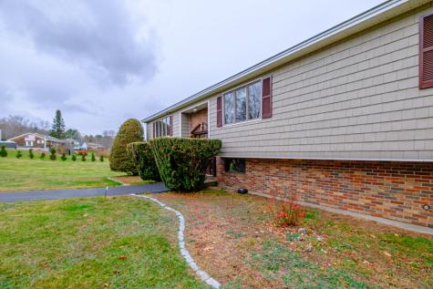 83 Morrill Road Norway ME 04268