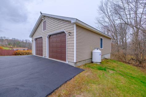 83 Morrill Road Norway ME 04268