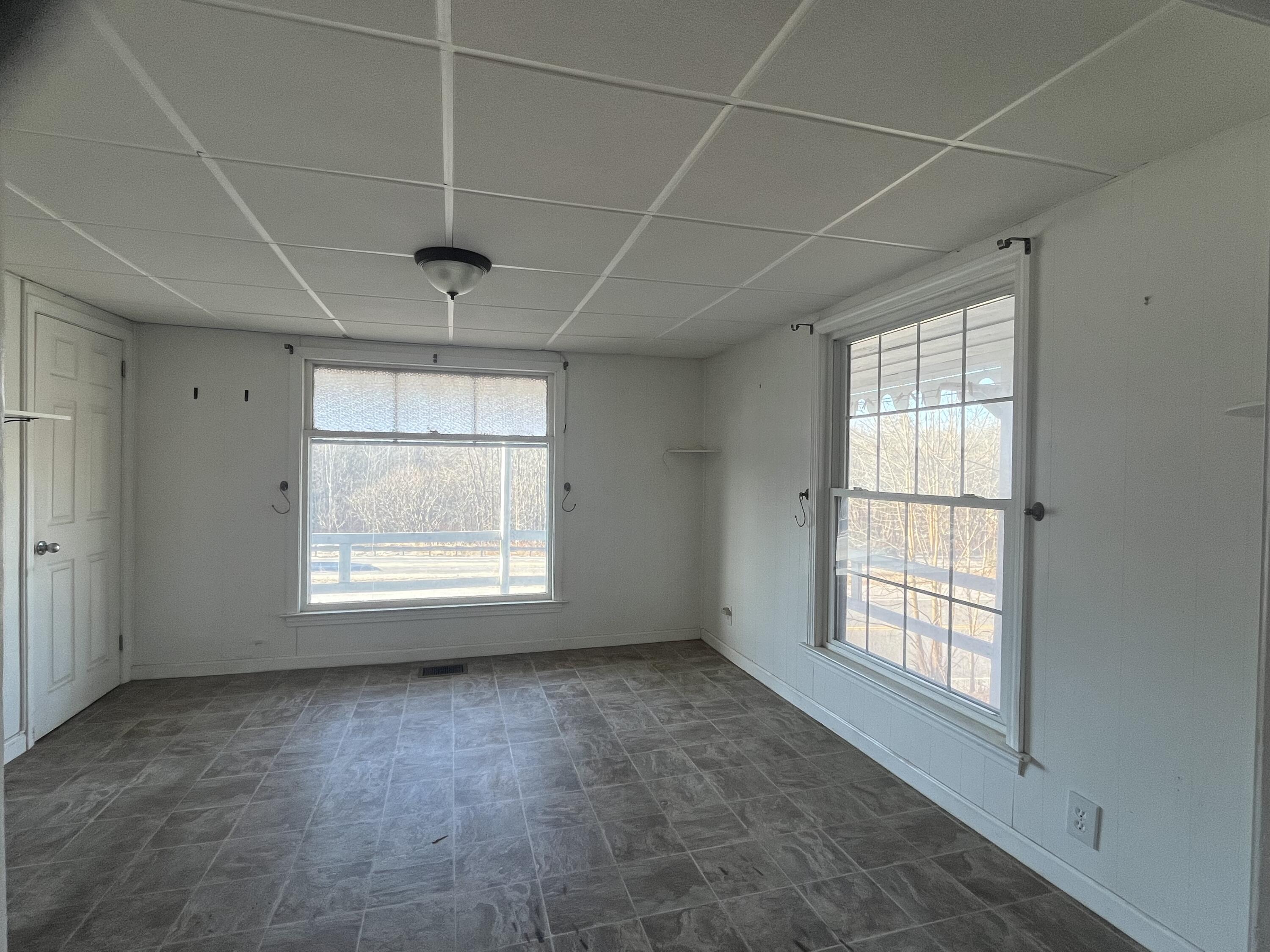 4 Butler Hill Road Minot ME 04258