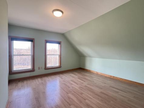4 Butler Hill Road Minot ME 04258