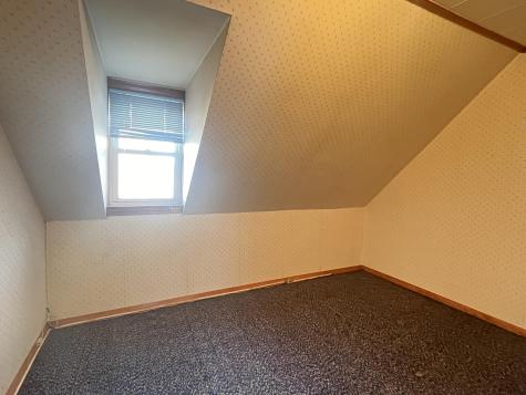 4 Butler Hill Road Minot ME 04258