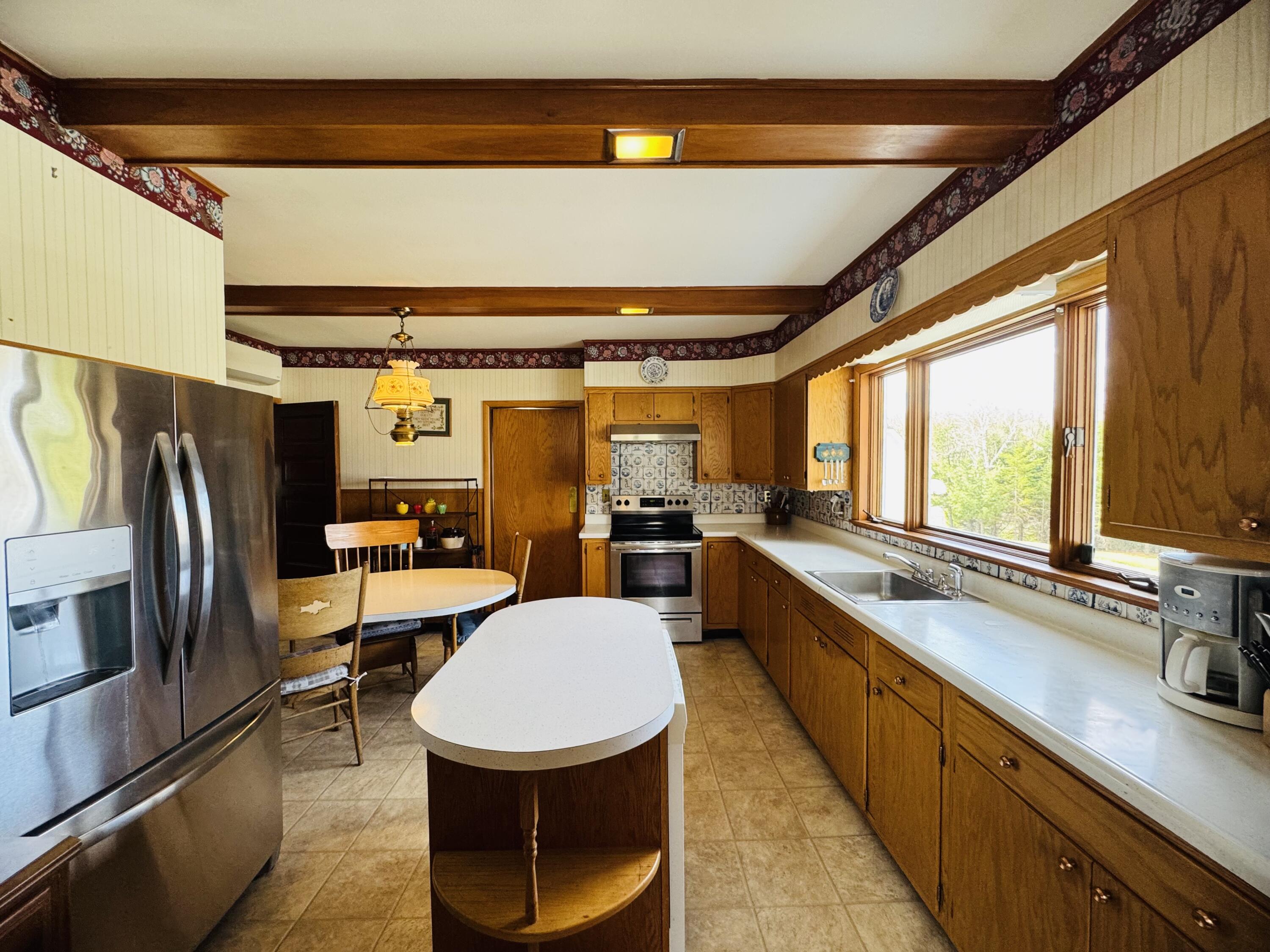 636 Main Street Caribou ME 04736