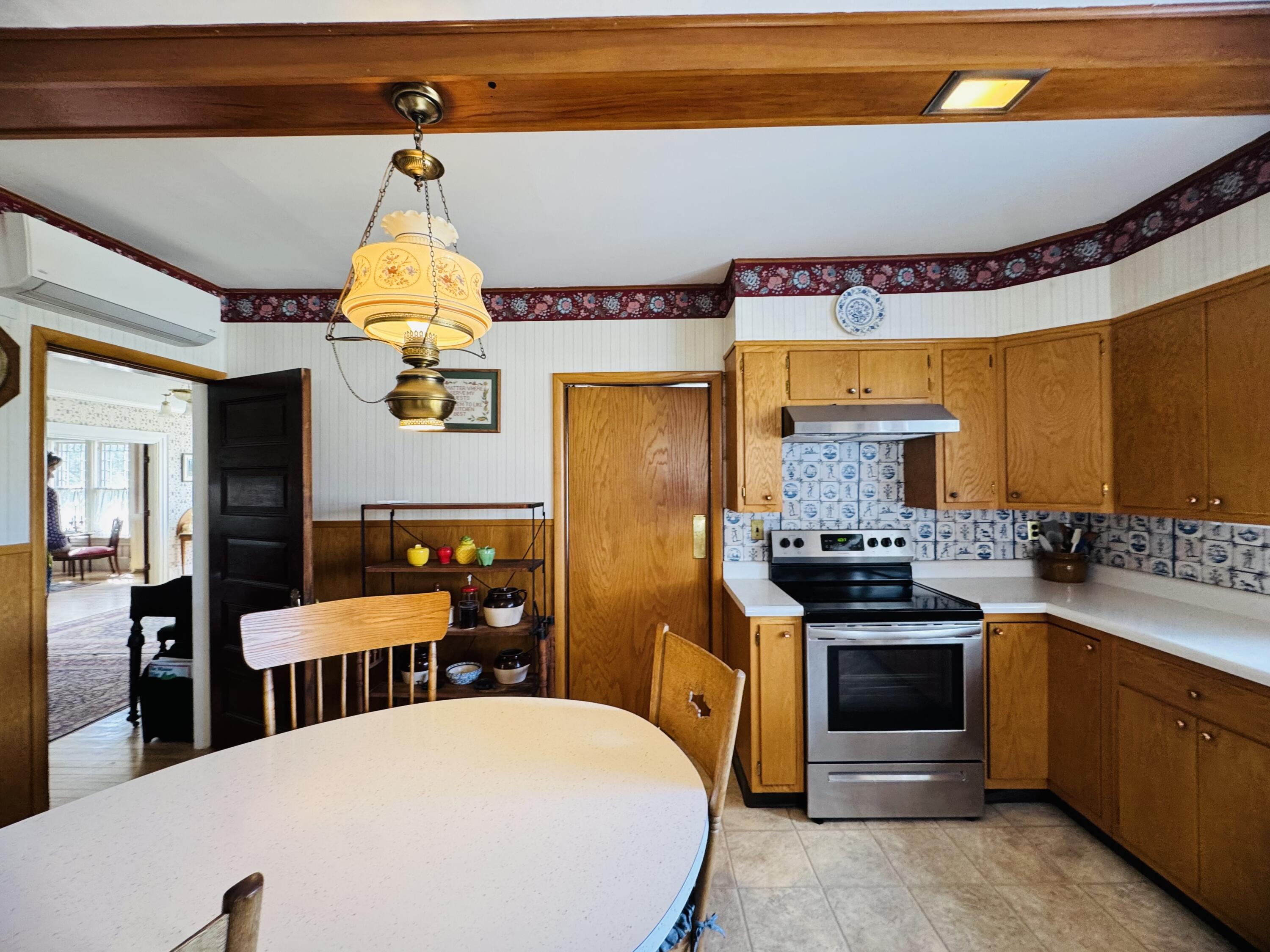 636 Main Street Caribou ME 04736