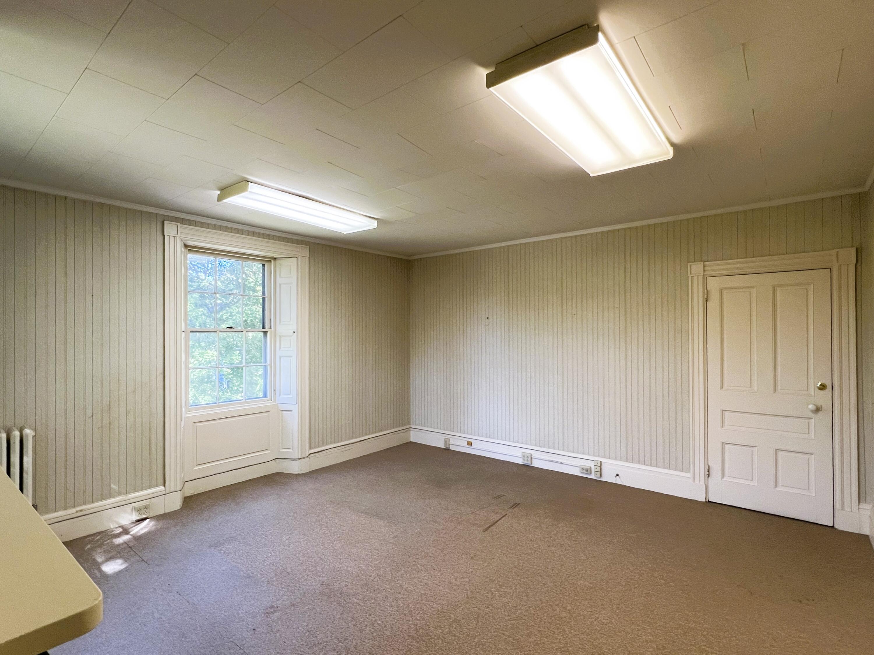 8 Crosby Street Augusta ME 04330