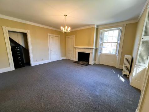 8 Crosby Street Augusta ME 04330