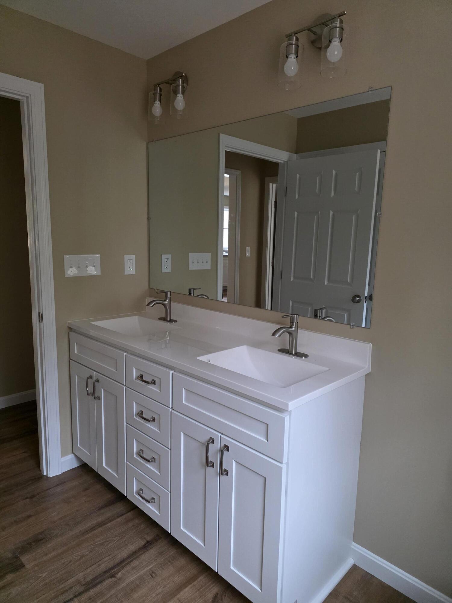 10 S Whitman School Road Buckfield ME 04220