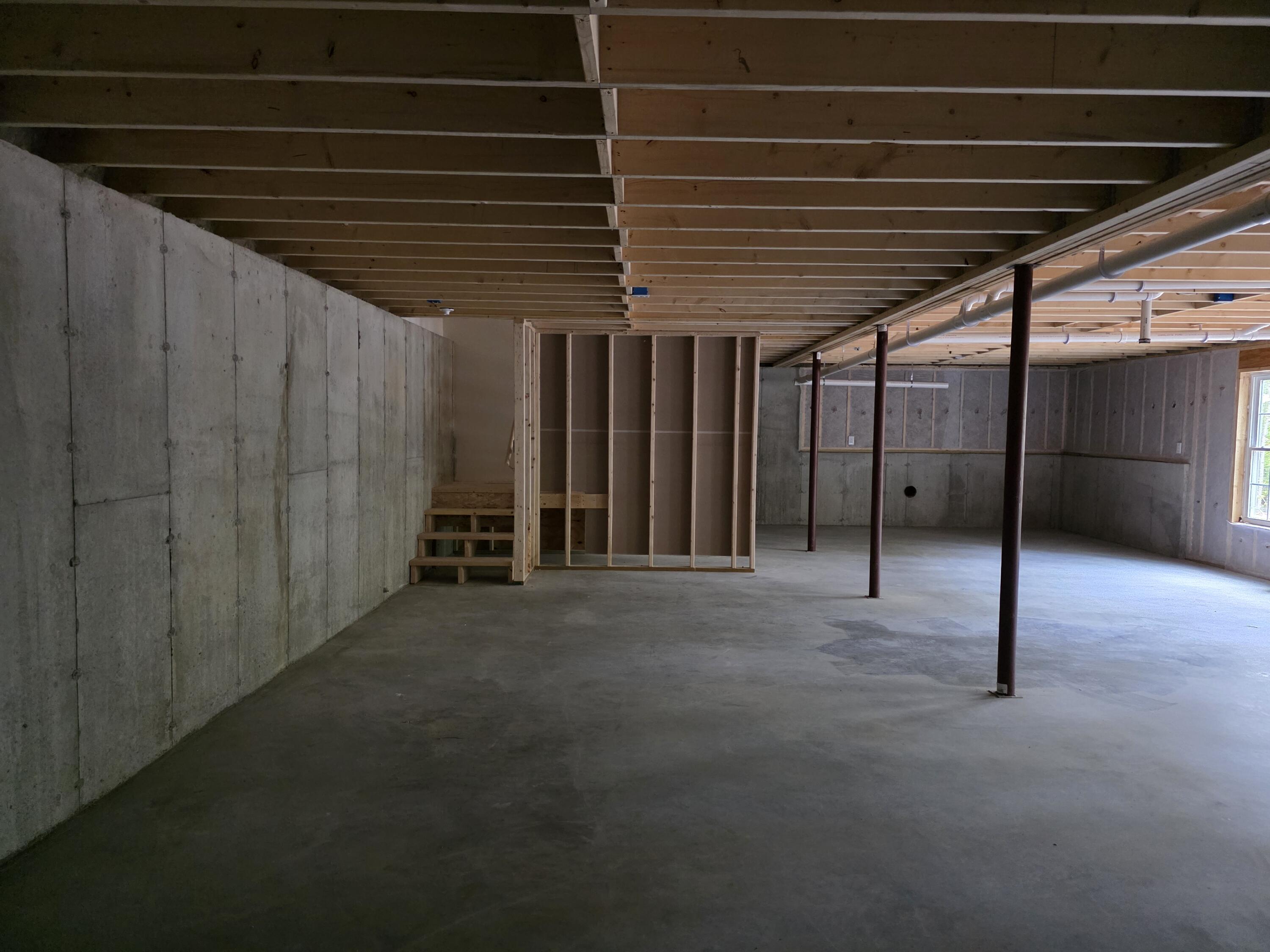 10 S Whitman School Road Buckfield ME 04220