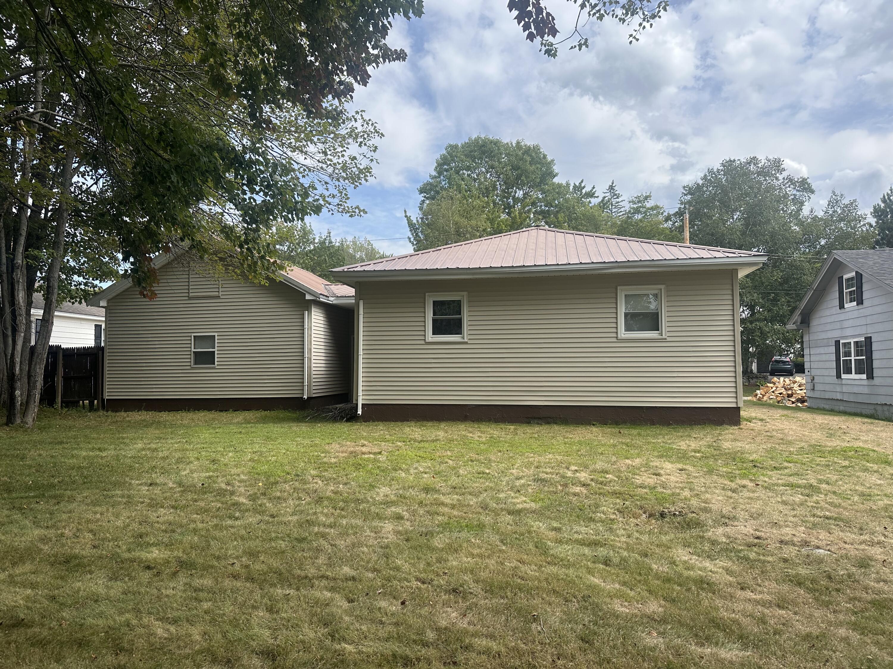 86 Ohio Street Millinocket ME 04462