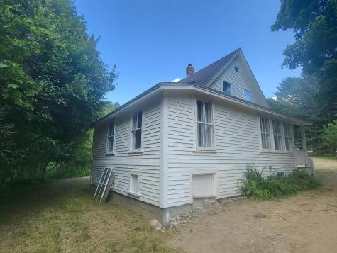 132 Lake Avenue Farmington ME 04938