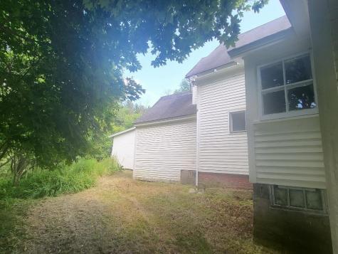 132 Lake Avenue Farmington ME 04938