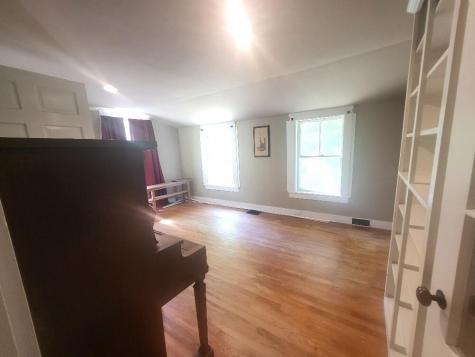 132 Lake Avenue Farmington ME 04938