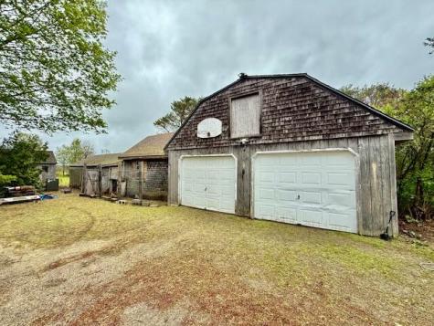 1361 Pleasant Street Blue Hill ME 04614