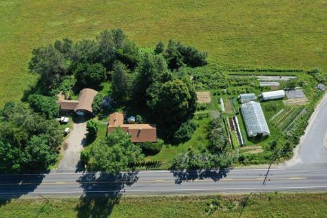 1361 Pleasant Street Blue Hill ME 04614