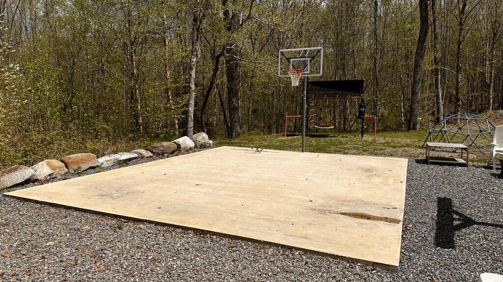 53 Oak Point Lane Greenbush ME 04418
