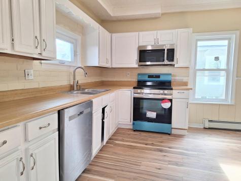 12 Central Avenue Sanford ME 04073