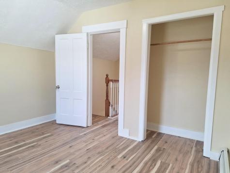 12 Central Avenue Sanford ME 04073