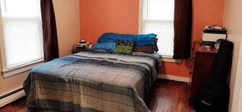 17 Gloria Avenue Lewiston ME 04240