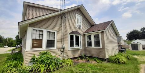 17 Gloria Avenue Lewiston ME 04240