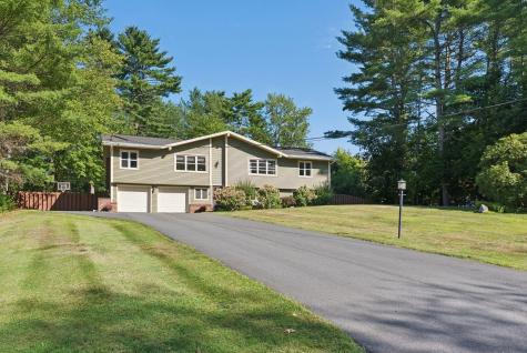 65 Cedarwood Road Auburn ME 04210