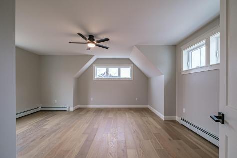 40 Woodbrey Lane Standish ME 04084