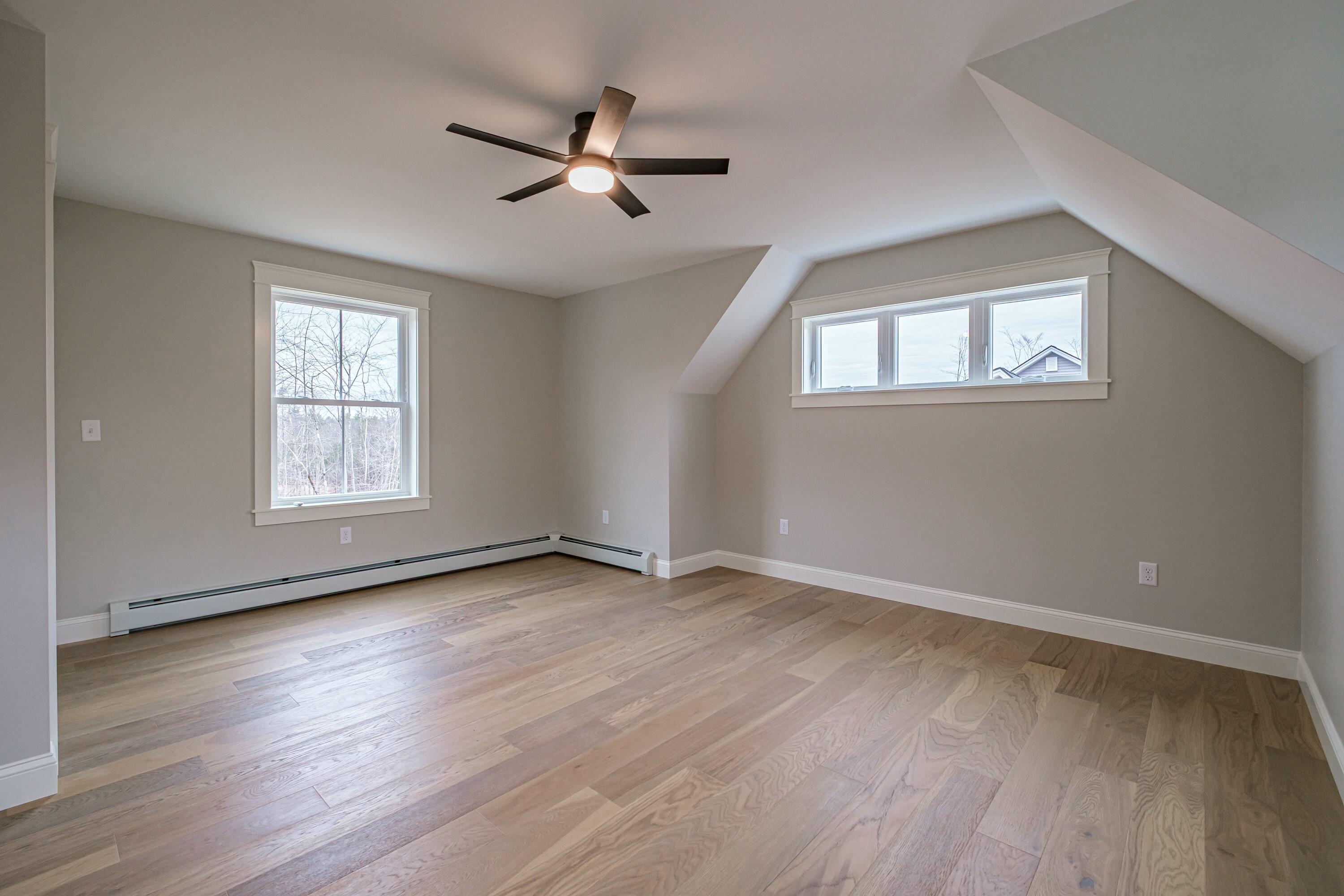 40 Woodbrey Lane Standish ME 04084