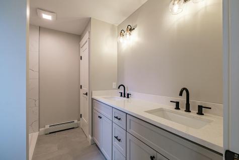 40 Woodbrey Lane Standish ME 04084