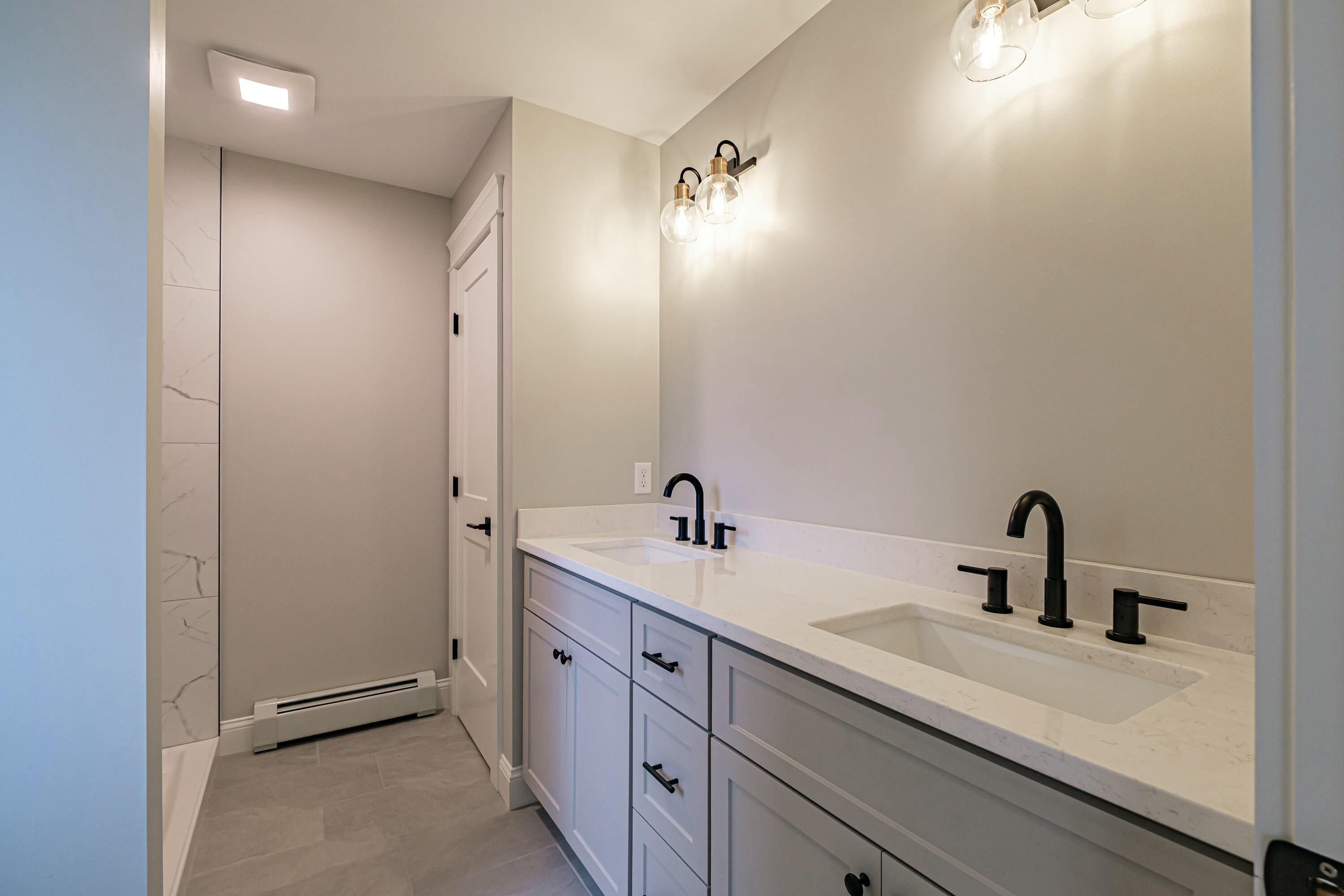 40 Woodbrey Lane Standish ME 04084