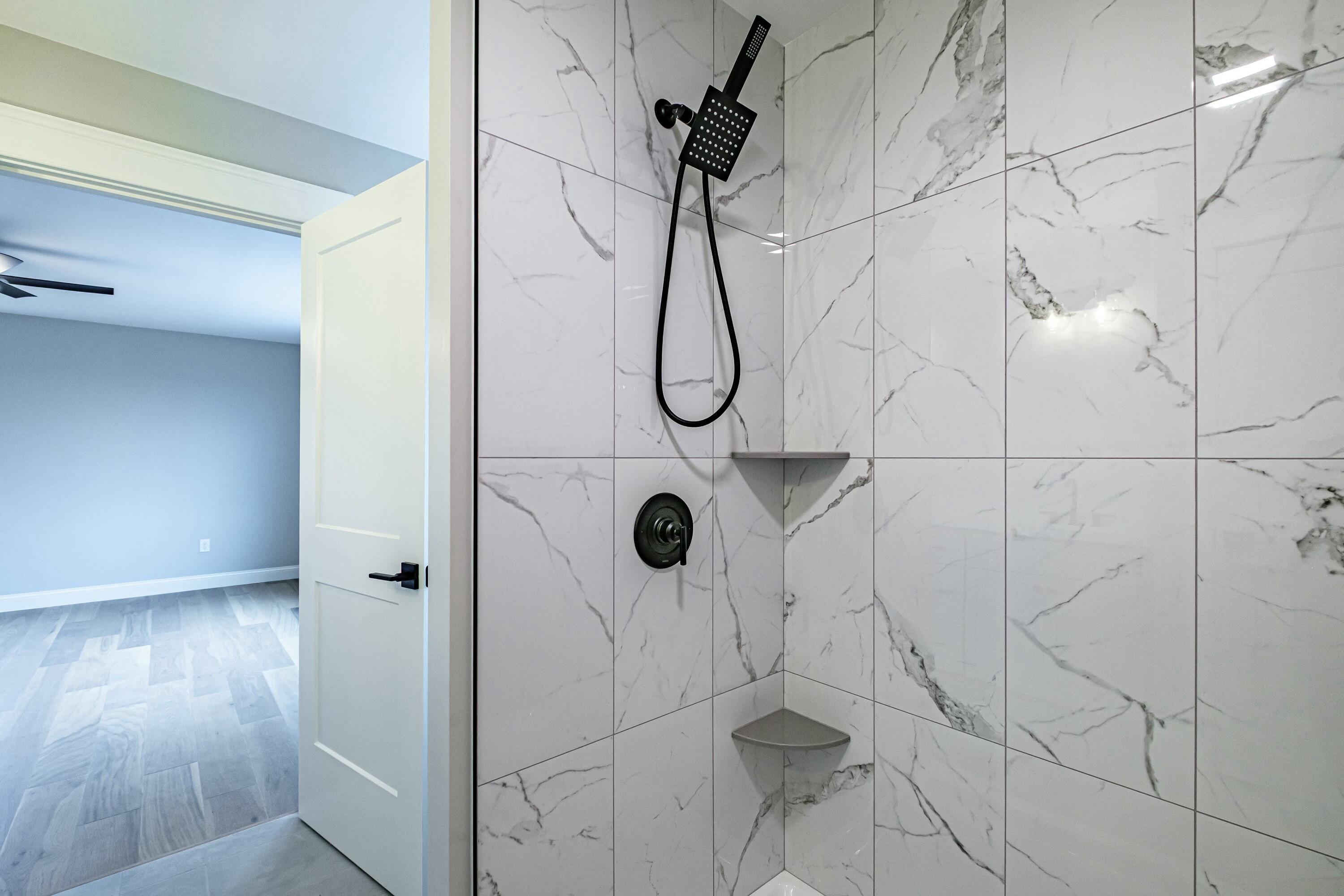 40 Woodbrey Lane Standish ME 04084