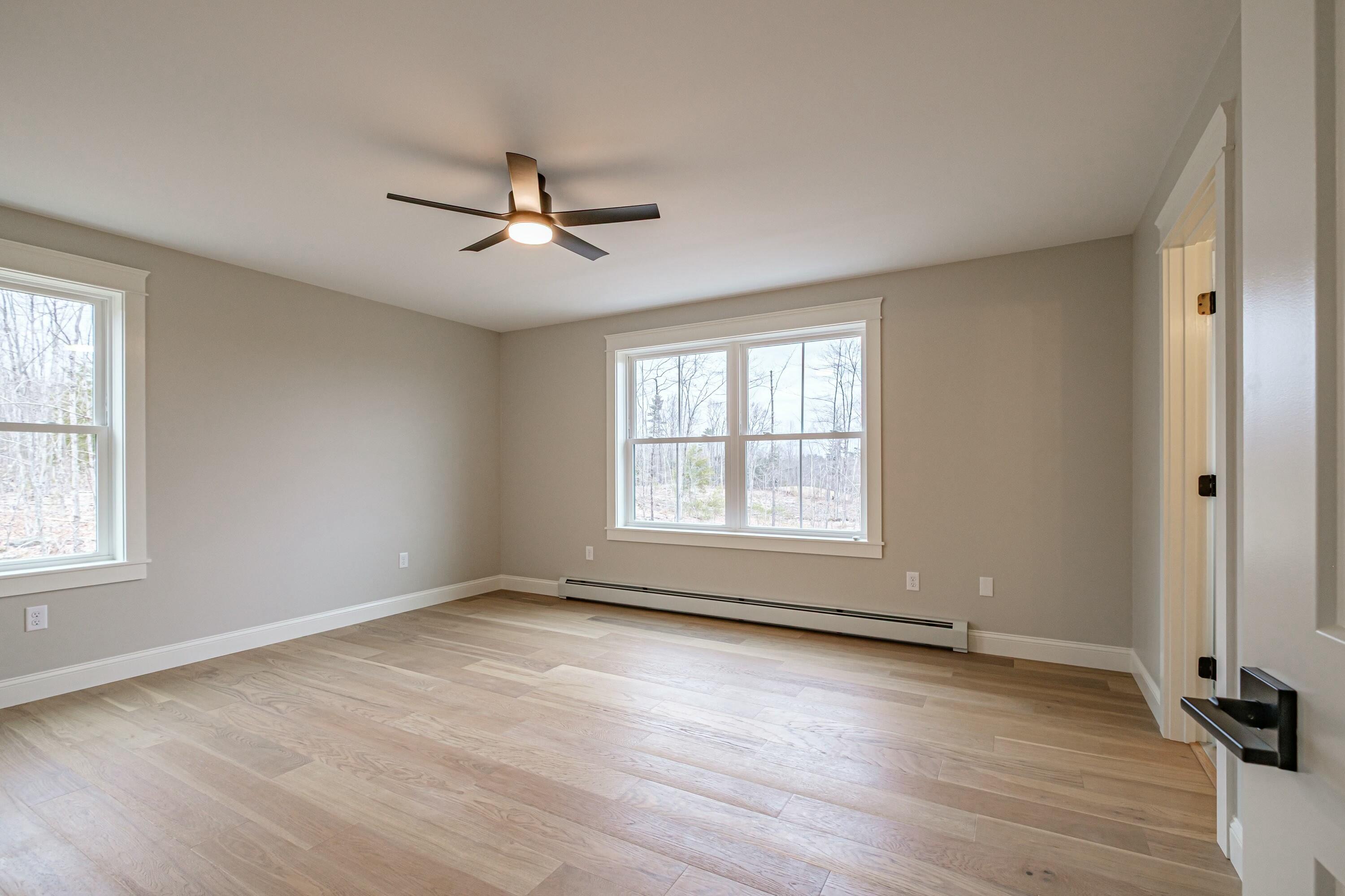 40 Woodbrey Lane Standish ME 04084