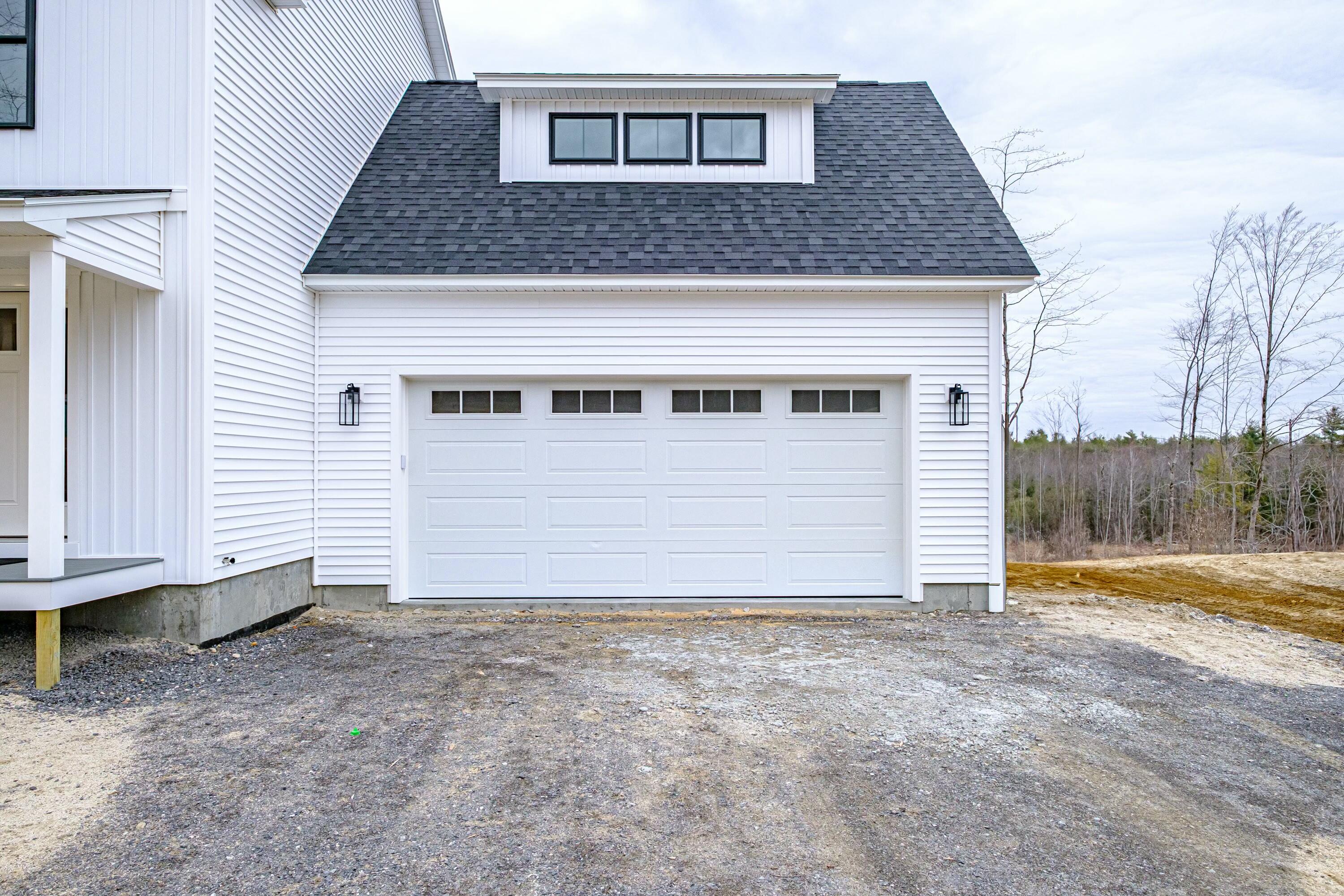 40 Woodbrey Lane Standish ME 04084