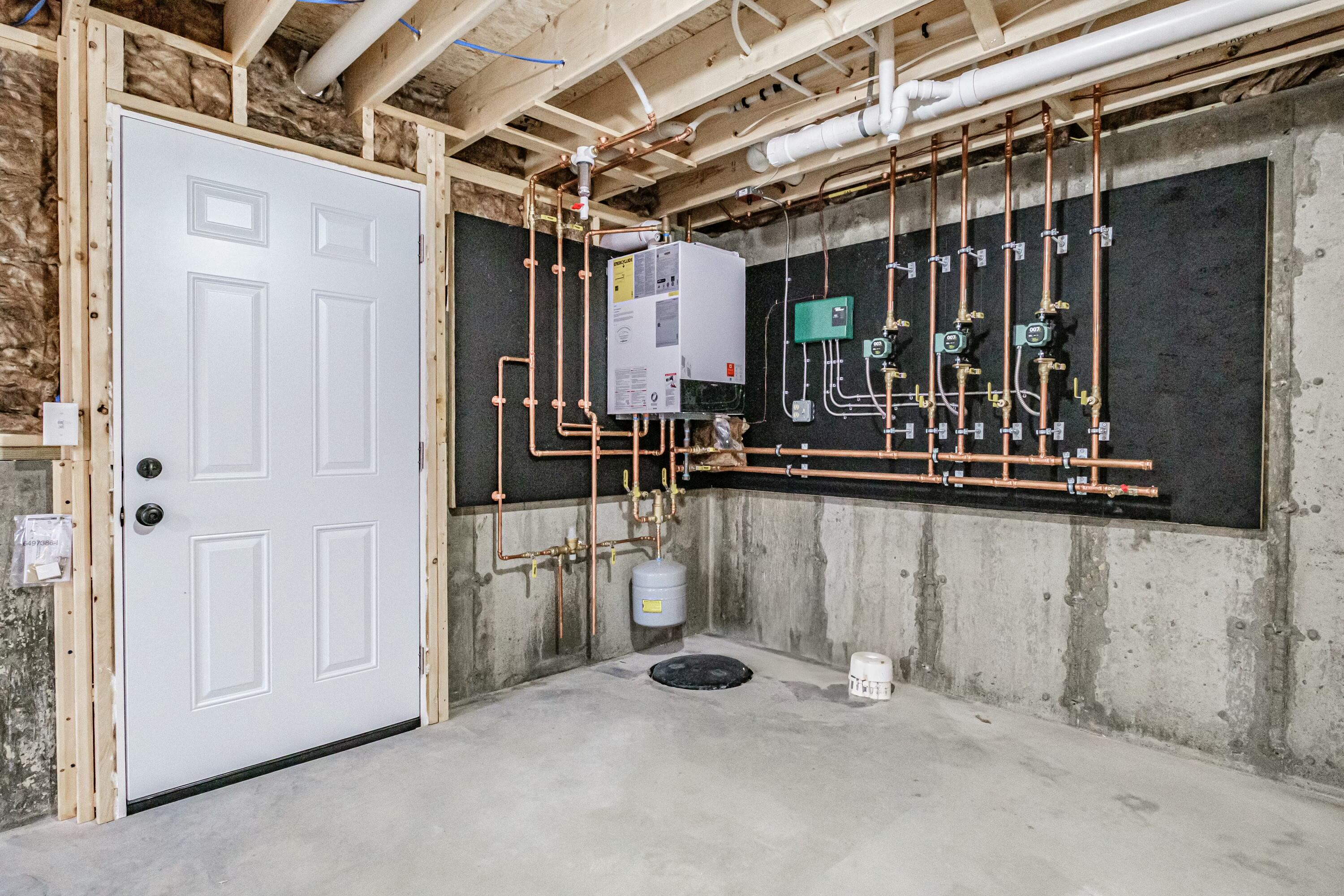 40 Woodbrey Lane Standish ME 04084