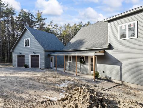 32 Wisteria Lane Harpswell ME 04079